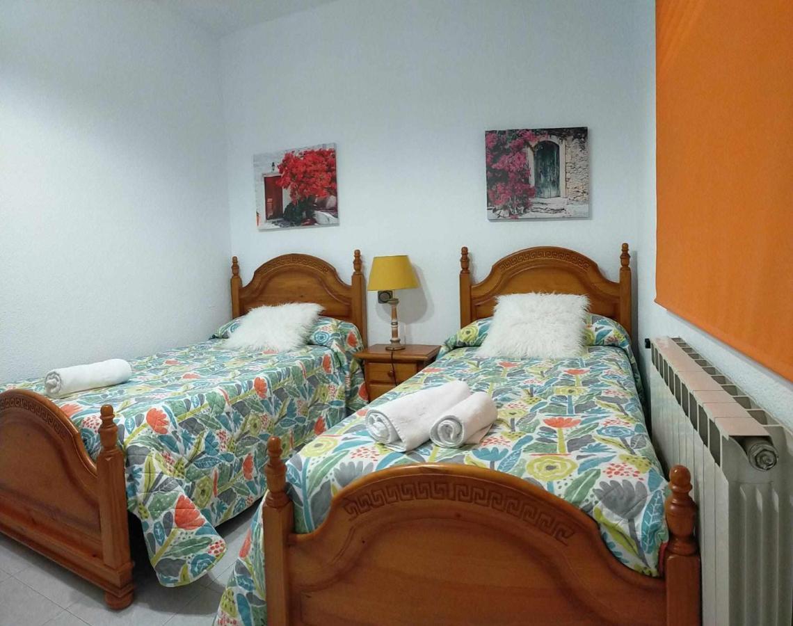 Ideal Familias Hasta 15 Personas En San Martin De Valdeiglesias Madrid Esterno foto